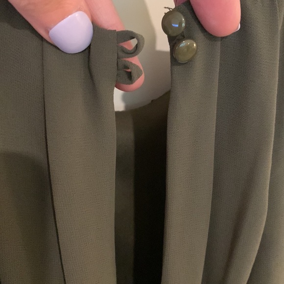 “Lush” Brand Green Dress - Picture 4 of 4